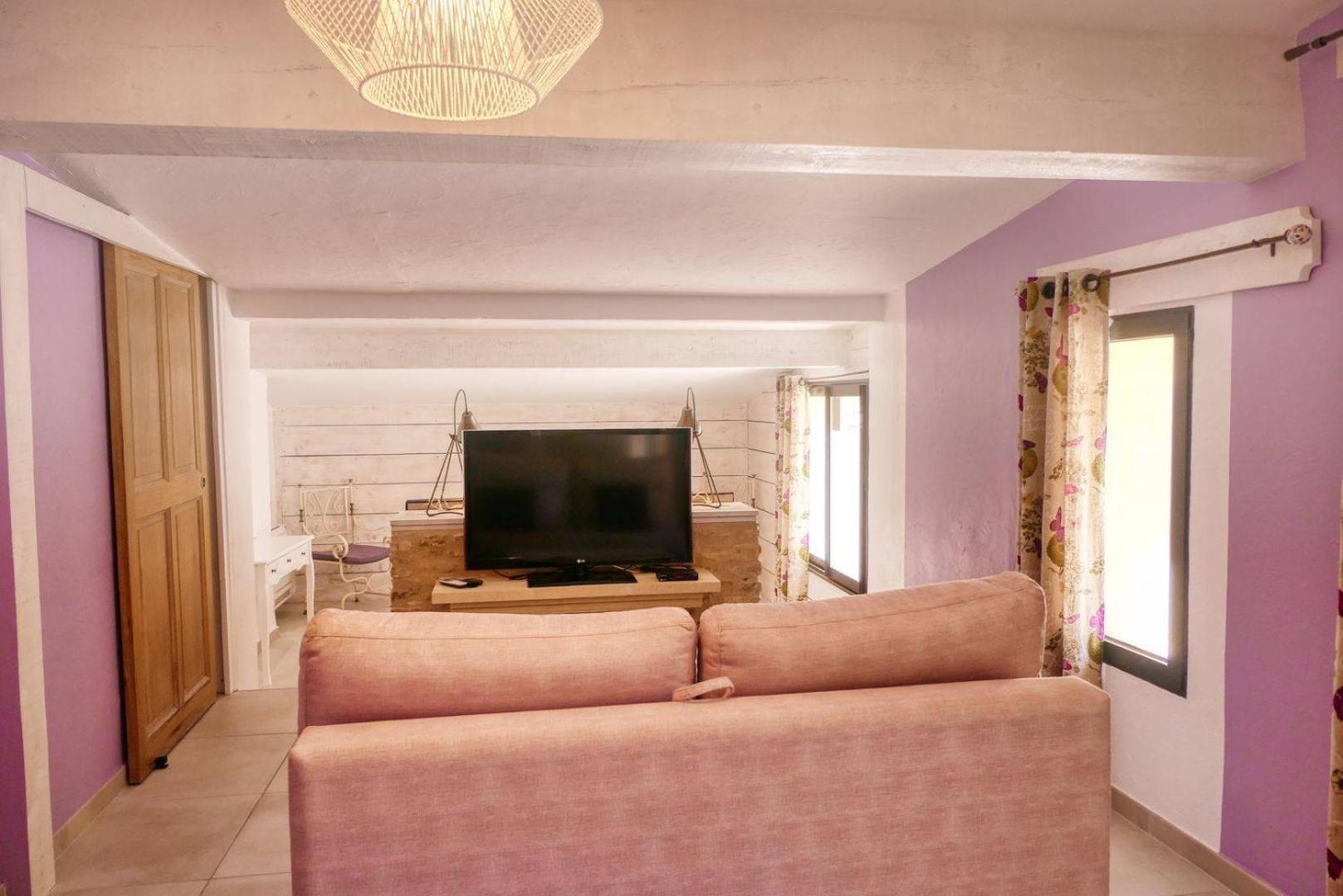 Le Hameau Fleur De Pierres , Chambre , Gite Et Table D'Hotes Murs  Esterno foto