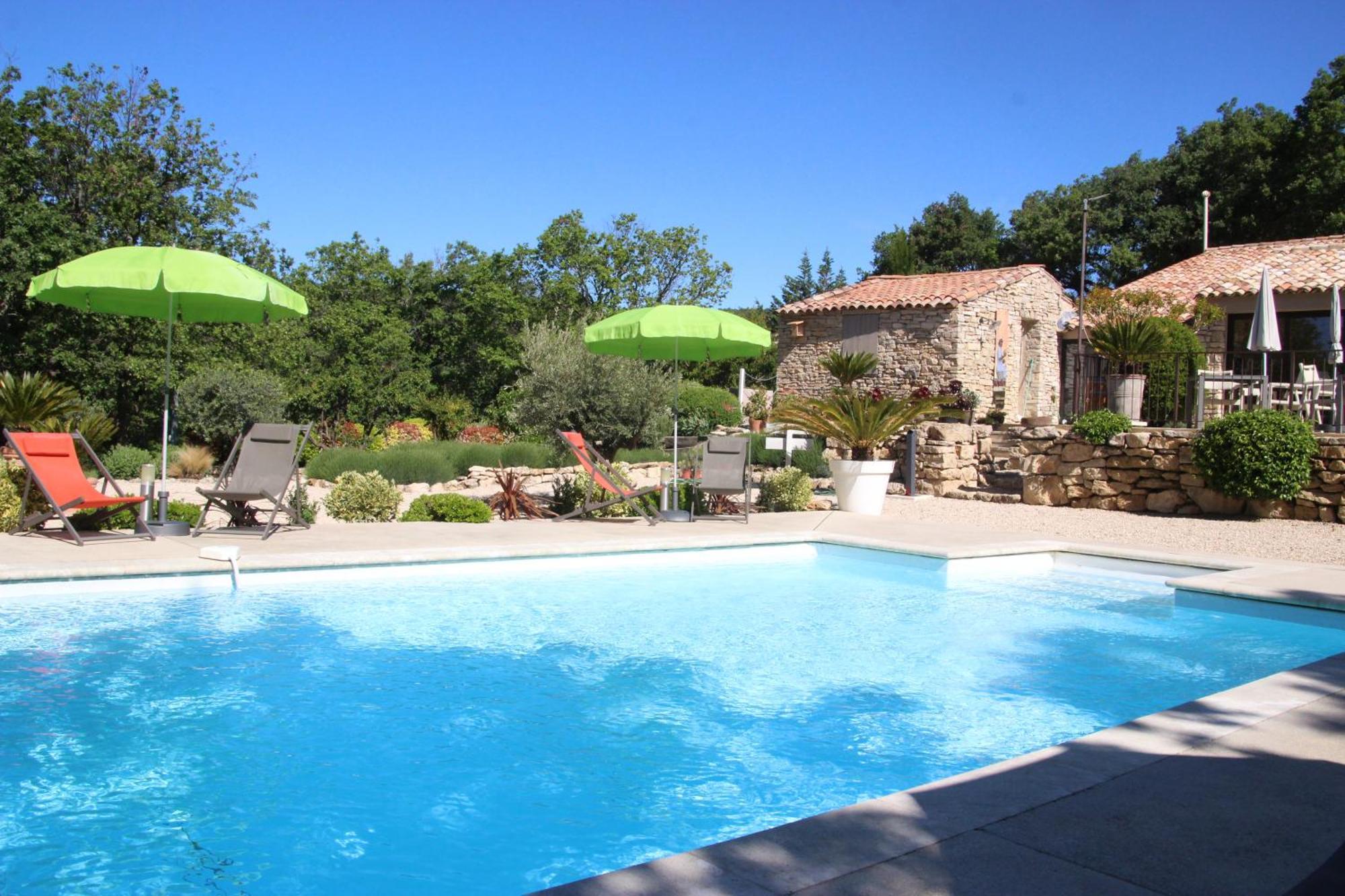 Le Hameau Fleur De Pierres , Chambre , Gite Et Table D'Hotes Murs  Esterno foto