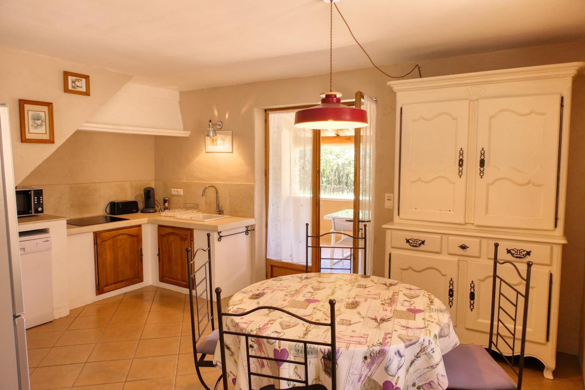 Le Hameau Fleur De Pierres , Chambre , Gite Et Table D'Hotes Murs  Esterno foto