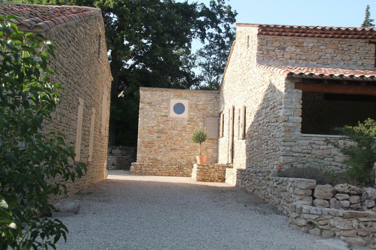 Le Hameau Fleur De Pierres , Chambre , Gite Et Table D'Hotes Murs  Esterno foto